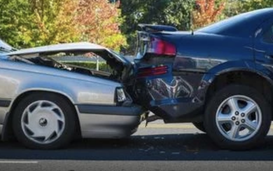 交通事故一般怎样处理？